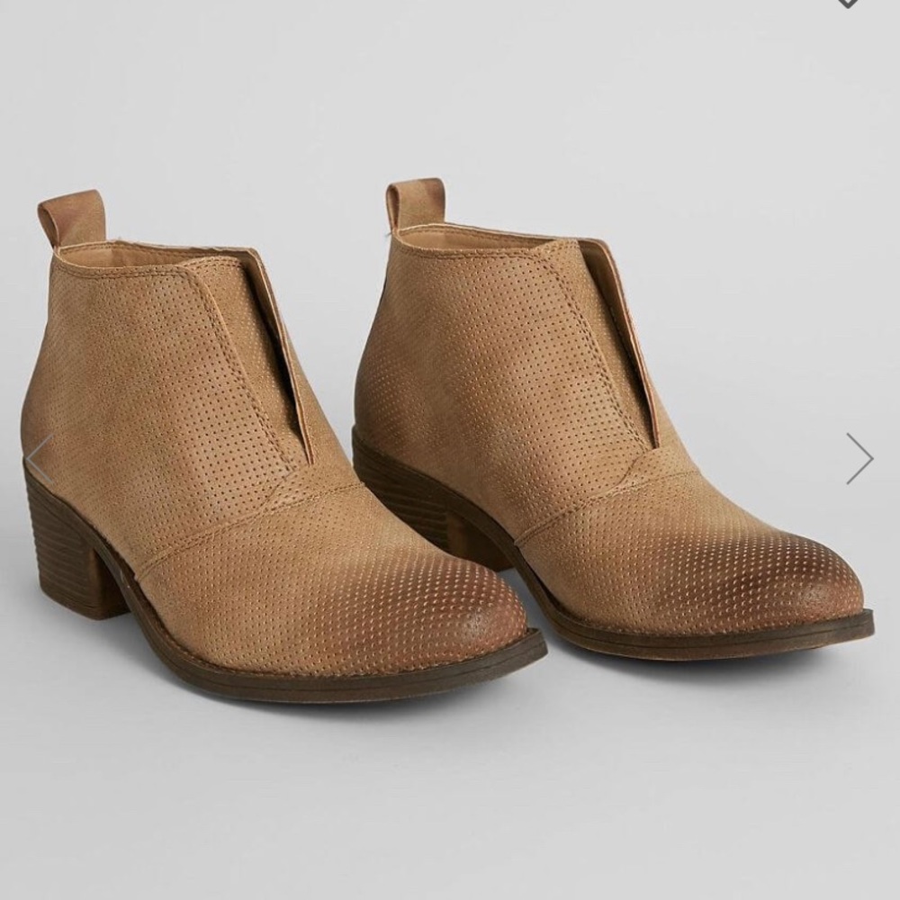 Billabong Booties